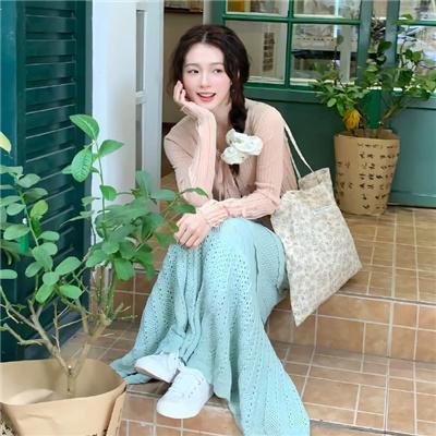 加油站的女孩